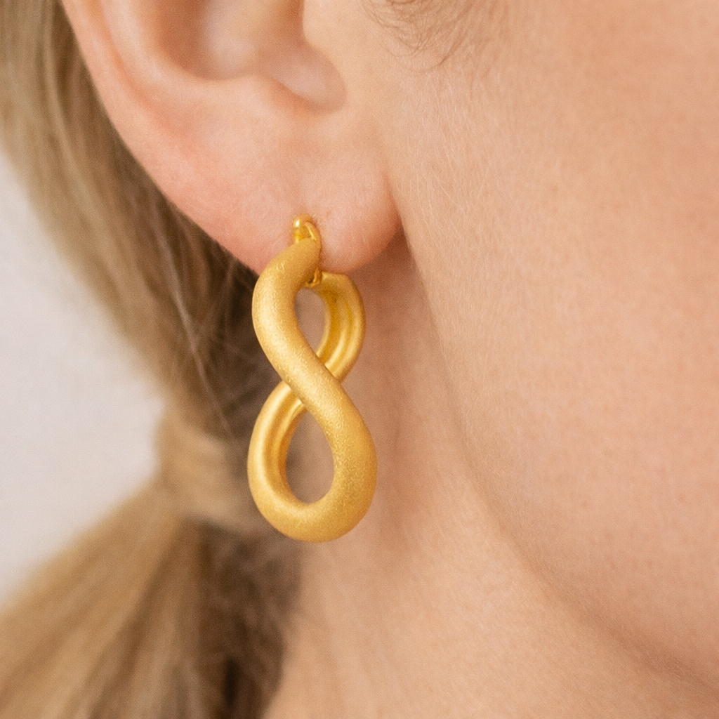 Wavey Mat Hoops 18K Forgyldt