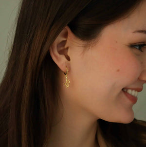 Ayla Snake Øreringe 18K Forgyldt